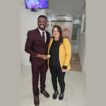 Oluwatosin Tolulope Ajidahun desvenda os mitos e avanços sobre o útero retrovertido e sua relação com a fertilidade.
