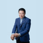 Dr. Milton Seigi Hayashi orienta sobre os cuidados após a abdominoplastia para garantir recuperação segura e tranquila.