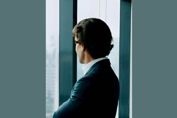 Ian dos Anjos Cunha explora como hábitos simples têm o poder de reprogramar destinos e transformar trajetórias.