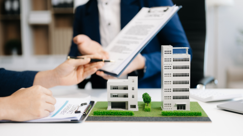 Alex Nabuco dos Santos explica como renda, juros e acesso ao crédito moldam diretamente a capacidade de compra do brasileiro.