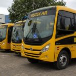 Transporte Escolar e Educação: Como a Entrega de Ônibus Pode Transformar a Realidade dos Municípios