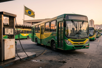 Subvenção ao diesel pode aliviar pressão sobre o transporte público, mas efeito na tarifa depende das cidades